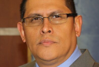 Hector Becerra named LA Times managing editor